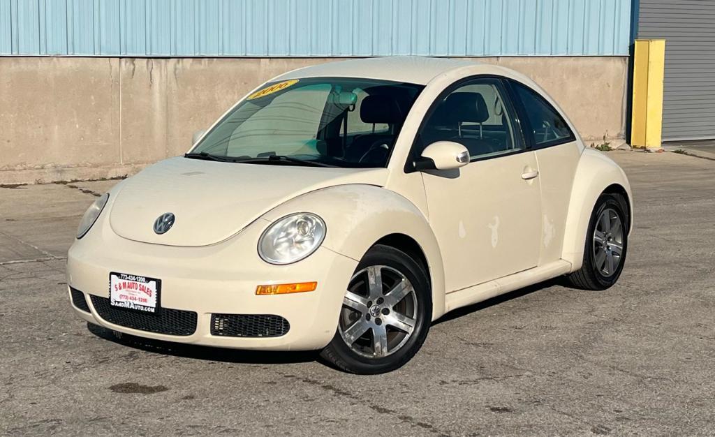 used 2006 Volkswagen New Beetle car, priced at $4,995