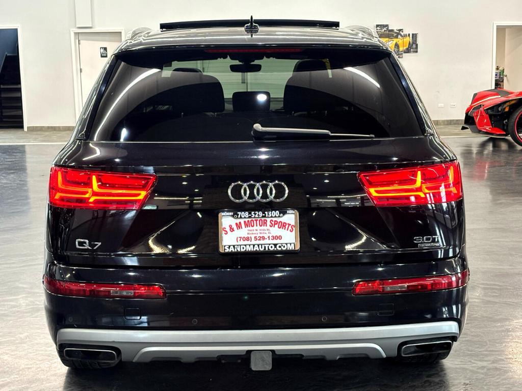 used 2018 Audi Q7 car, priced at $17,488