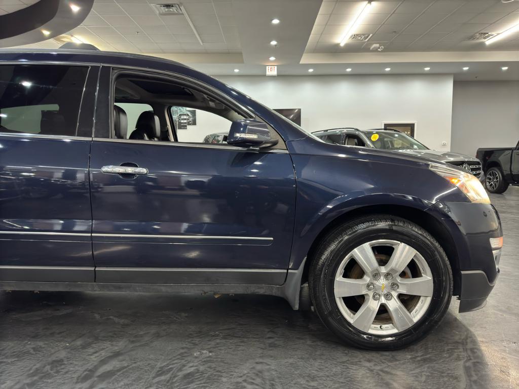 used 2015 Chevrolet Traverse car, priced at $7,400