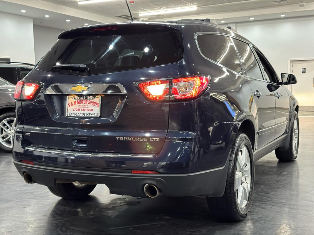 used 2015 Chevrolet Traverse car, priced at $7,400