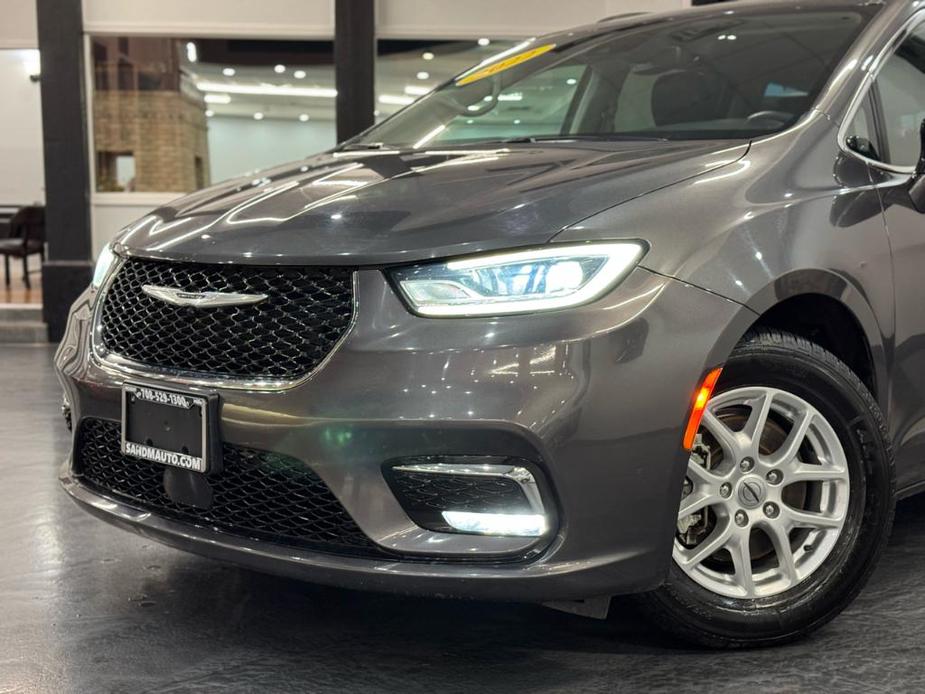 used 2022 Chrysler Pacifica car, priced at $21,988