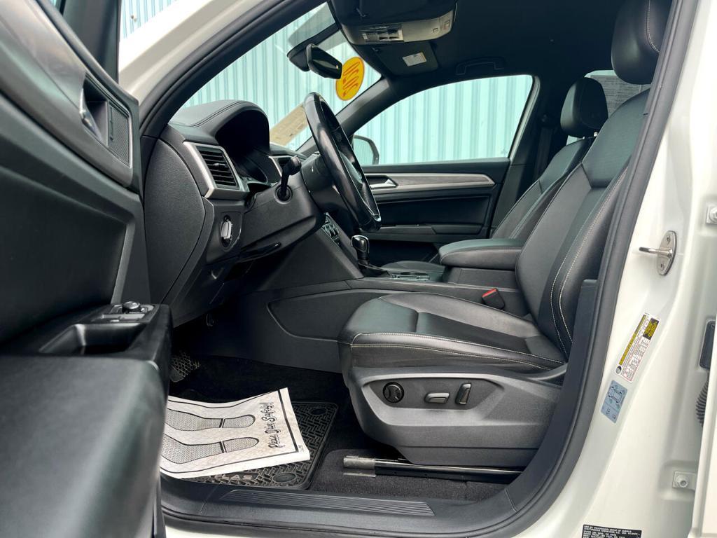 used 2020 Volkswagen Atlas Cross Sport car, priced at $23,995