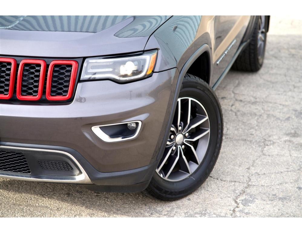 used 2017 Jeep Grand Cherokee car, priced at $12,595