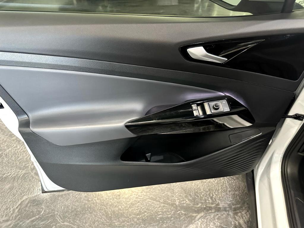 used 2022 Volkswagen ID.4 car, priced at $22,988