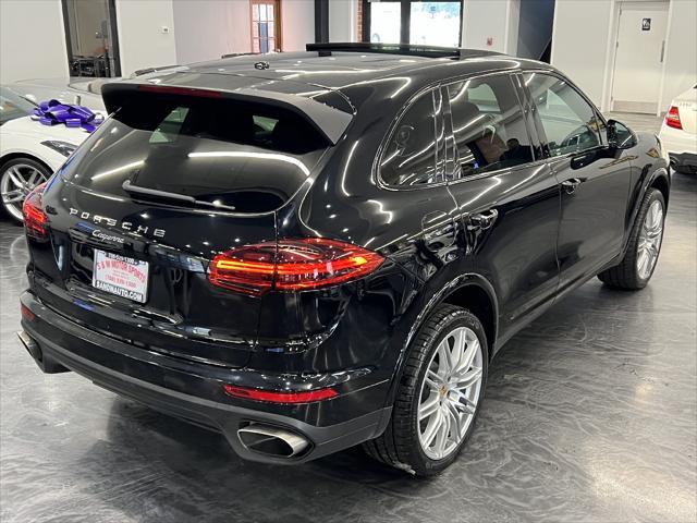 used 2018 Porsche Cayenne car, priced at $33,988