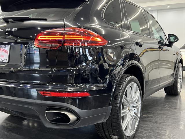 used 2018 Porsche Cayenne car, priced at $33,988