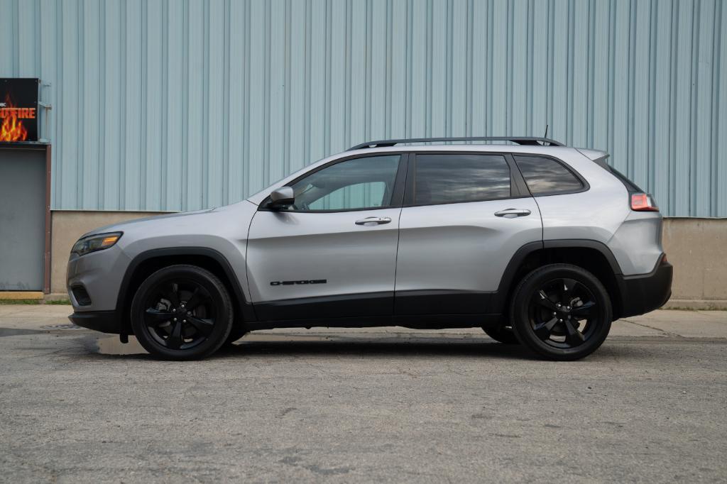 used 2021 Jeep Cherokee car, priced at $13,995