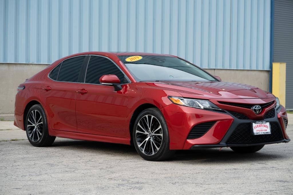 used 2019 Toyota Camry car, priced at $18,995