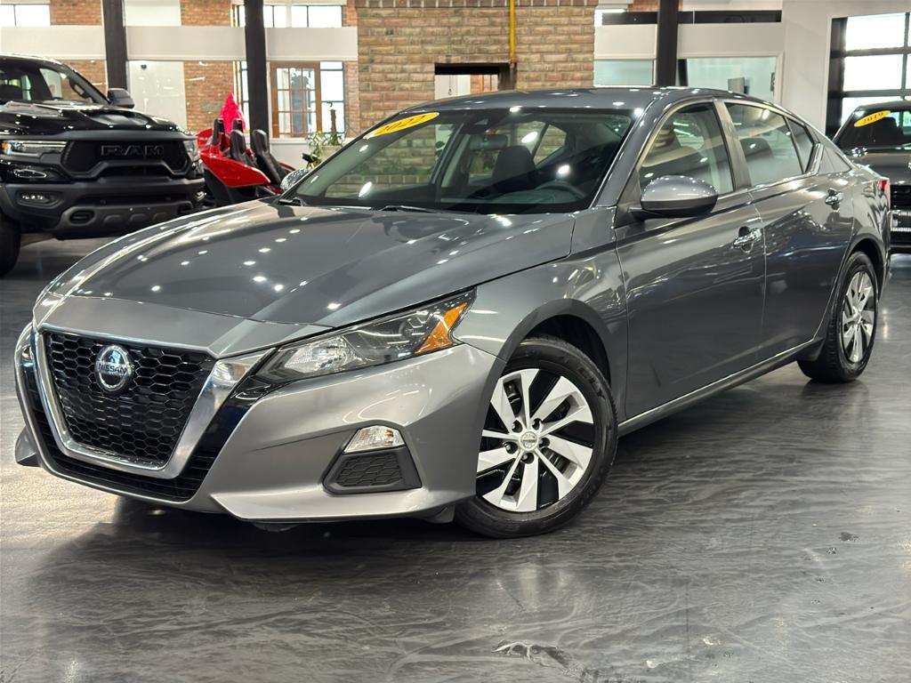 used 2022 Nissan Altima car, priced at $15,988