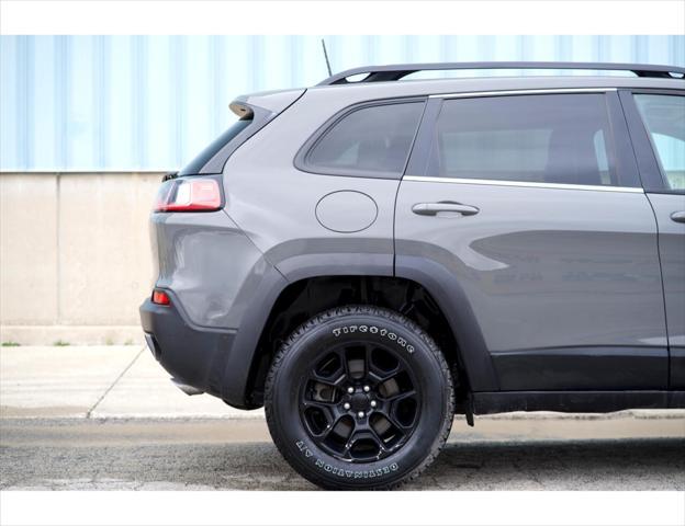 used 2022 Jeep Cherokee car, priced at $23,998