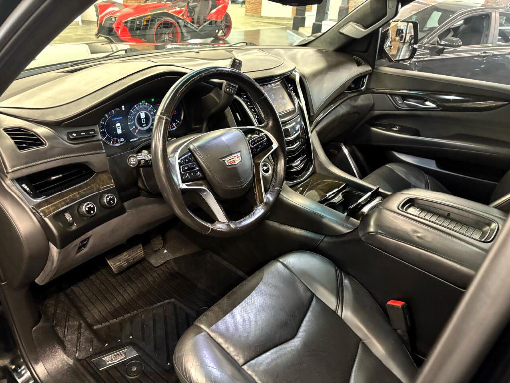 used 2019 Cadillac Escalade ESV car