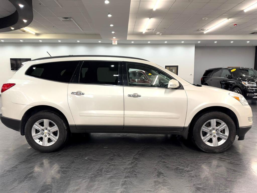 used 2011 Chevrolet Traverse car, priced at $5,488
