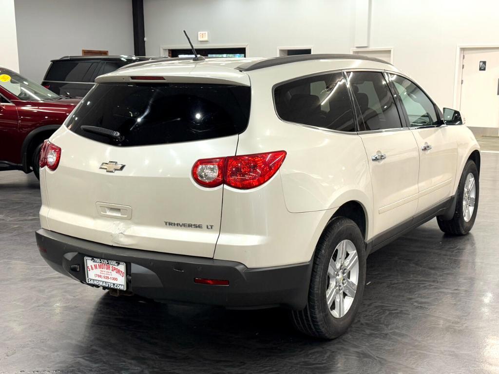 used 2011 Chevrolet Traverse car, priced at $5,488