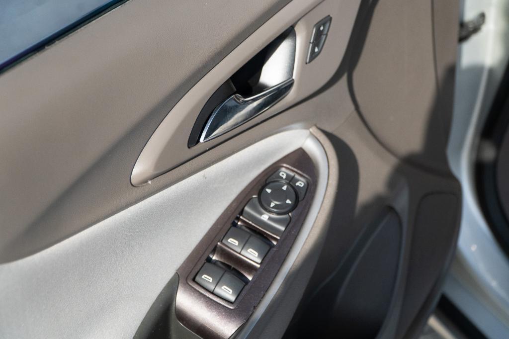 used 2021 Chevrolet Malibu car, priced at $12,995