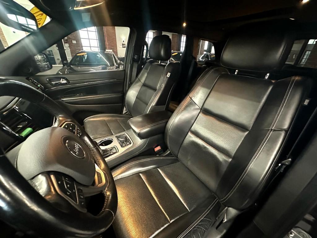 used 2021 Jeep Grand Cherokee car, priced at $25,500