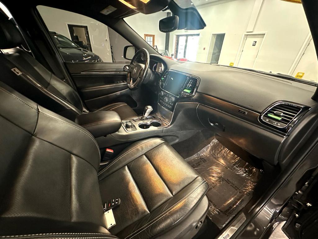 used 2021 Jeep Grand Cherokee car, priced at $25,500