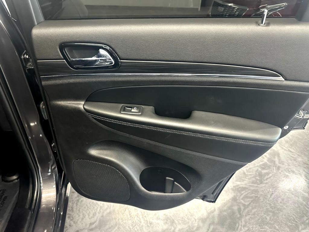 used 2021 Jeep Grand Cherokee car, priced at $25,500