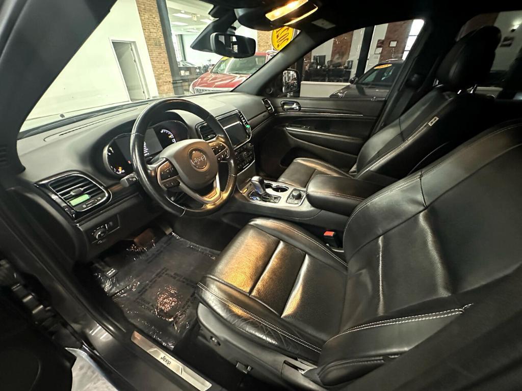used 2021 Jeep Grand Cherokee car, priced at $25,500