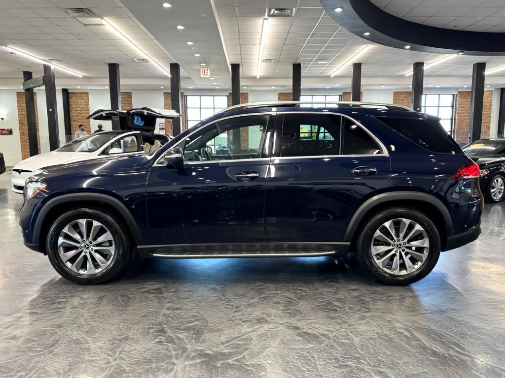 used 2022 Mercedes-Benz GLE 350 car, priced at $32,488