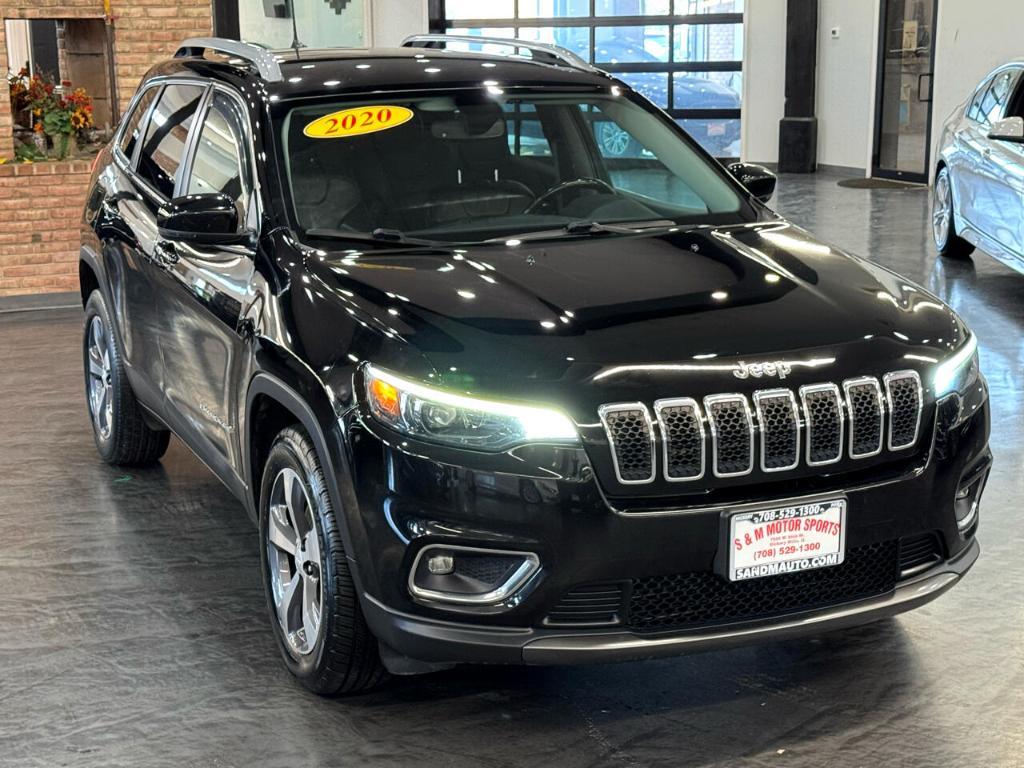used 2020 Jeep Cherokee car, priced at $16,488