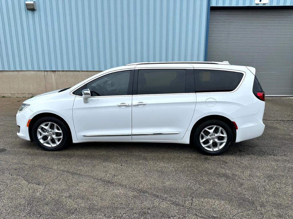 used 2020 Chrysler Pacifica car, priced at $16,995