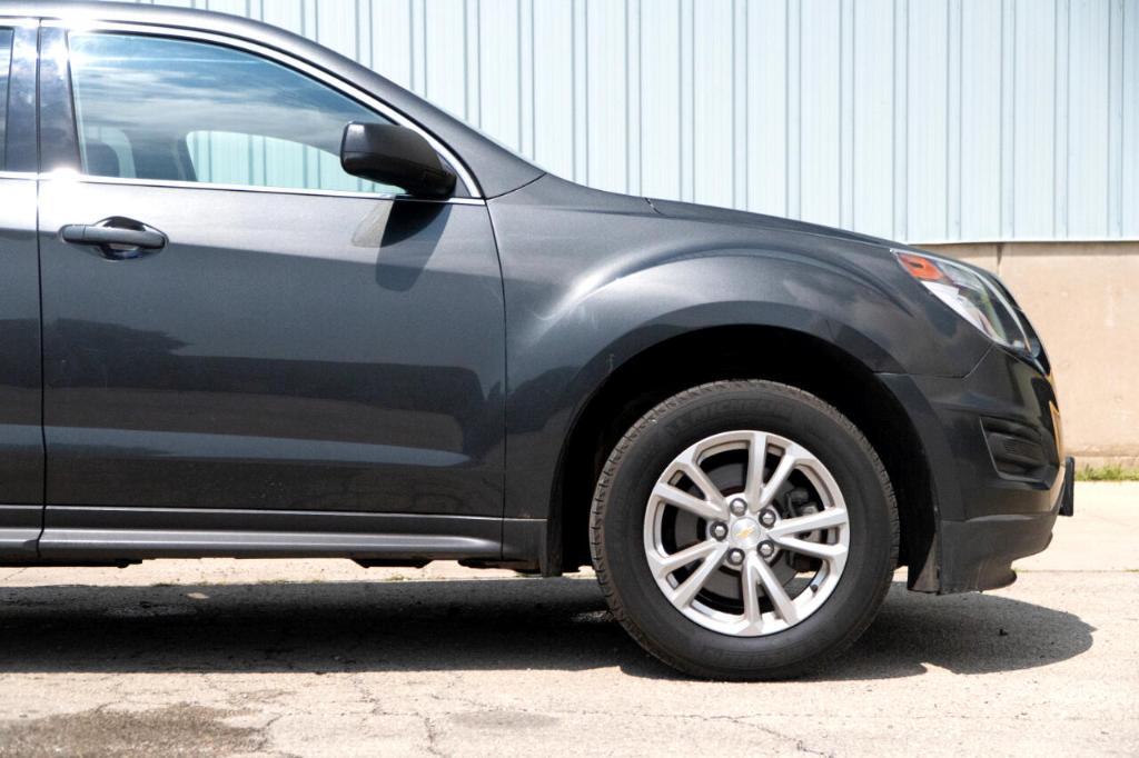 used 2017 Chevrolet Equinox car, priced at $8,988