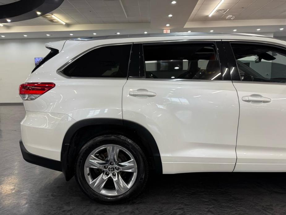 used 2018 Toyota Highlander car, priced at $29,988