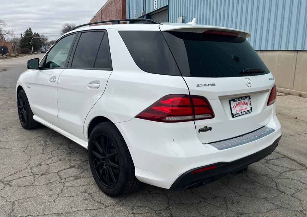 used 2018 Mercedes-Benz AMG GLE 43 car, priced at $25,395