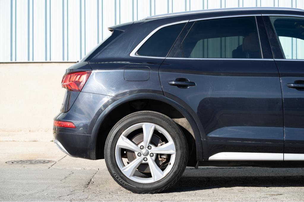 used 2020 Audi Q5 car, priced at $18,988