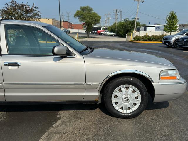 used 2004 Mercury Grand Marquis car, priced at $2,988