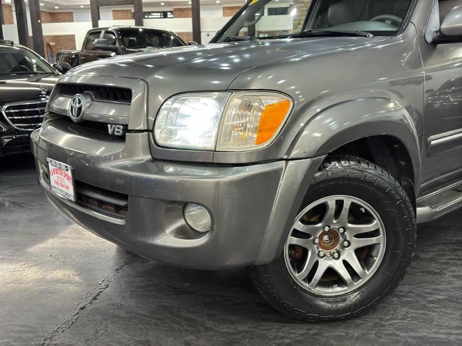 used 2007 Toyota Sequoia car, priced at $5,900