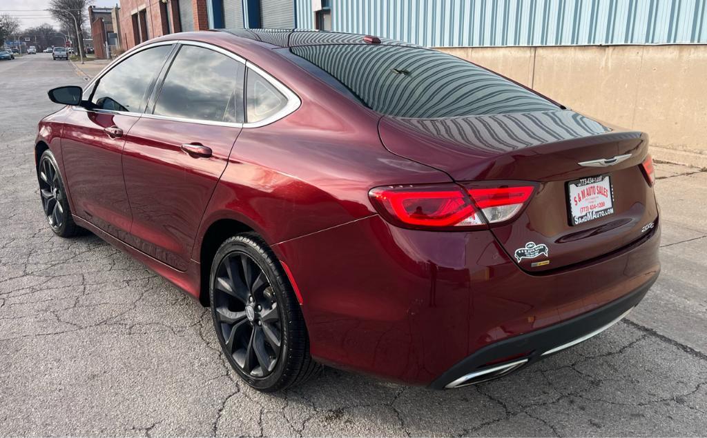 used 2016 Chrysler 200 car