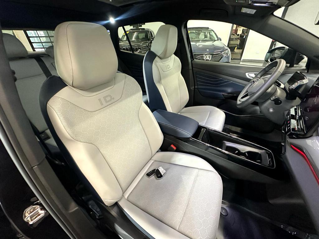 used 2024 Volkswagen ID.4 car, priced at $25,500