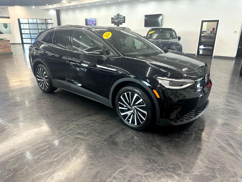 used 2024 Volkswagen ID.4 car, priced at $25,500