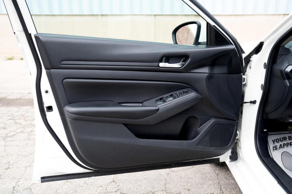 used 2022 Nissan Altima car, priced at $12,995