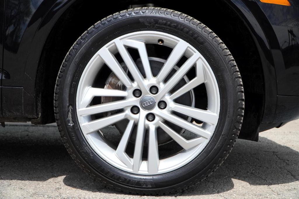 used 2018 Audi Q5 car, priced at $16,485