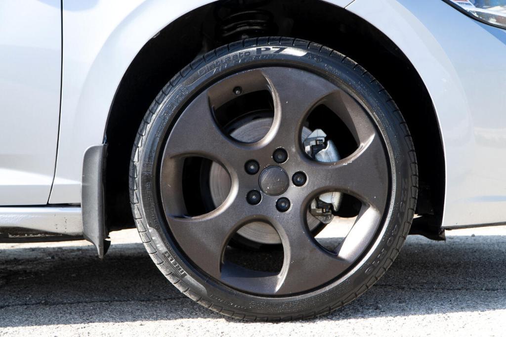 used 2024 Volkswagen Jetta car, priced at $19,995