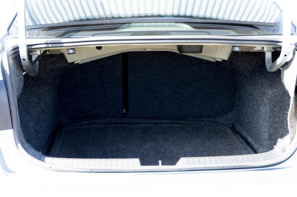 used 2024 Volkswagen Jetta car, priced at $19,995
