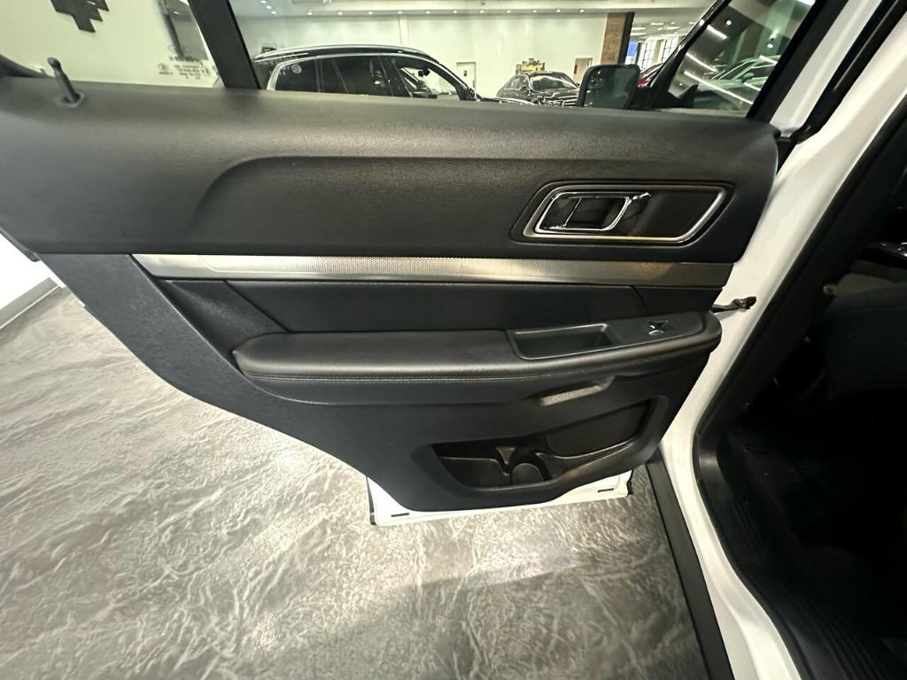 used 2019 Ford Explorer car