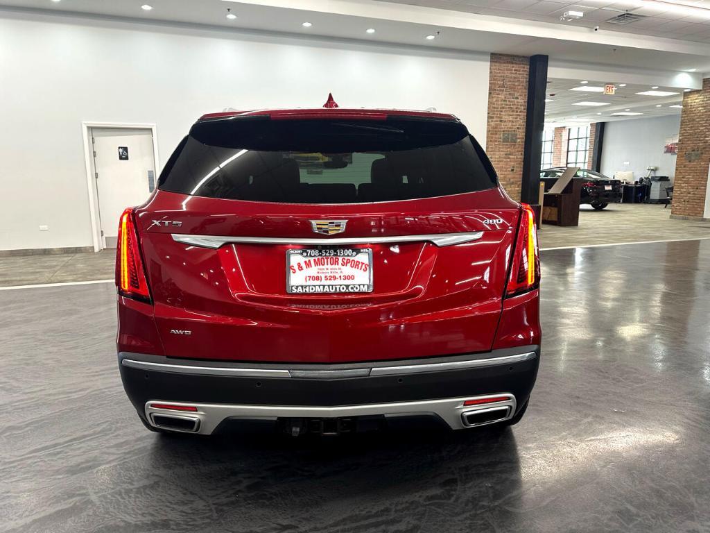 used 2021 Cadillac XT5 car, priced at $23,995
