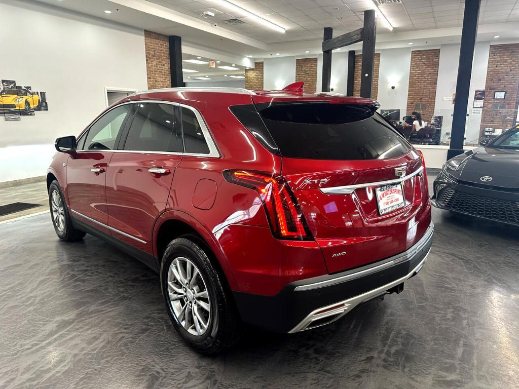 used 2021 Cadillac XT5 car, priced at $23,995