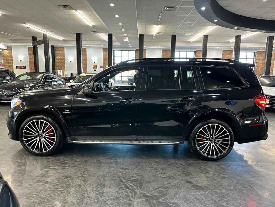 used 2018 Mercedes-Benz AMG GLS 63 car, priced at $40,988
