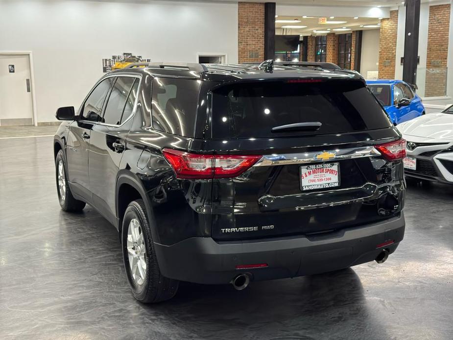 used 2021 Chevrolet Traverse car, priced at $17,998