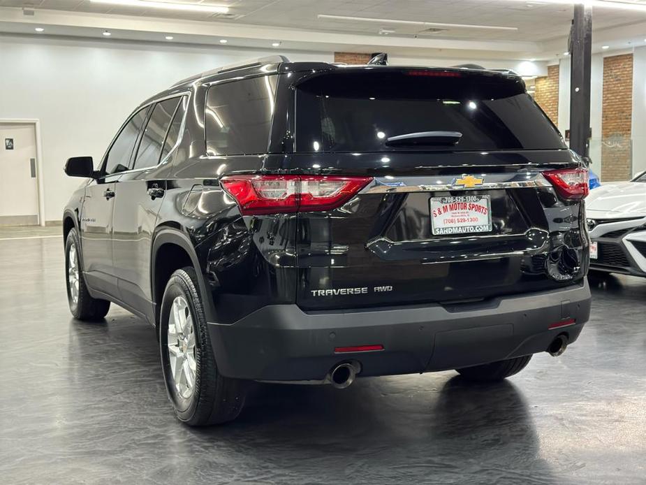 used 2021 Chevrolet Traverse car, priced at $17,998