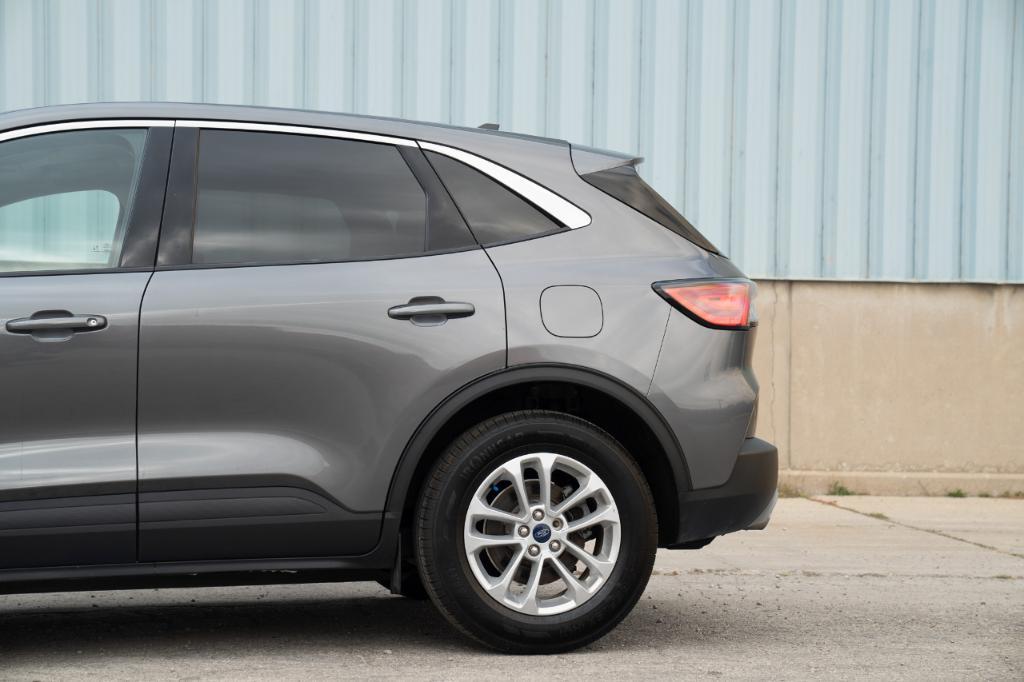 used 2022 Ford Escape car, priced at $15,995