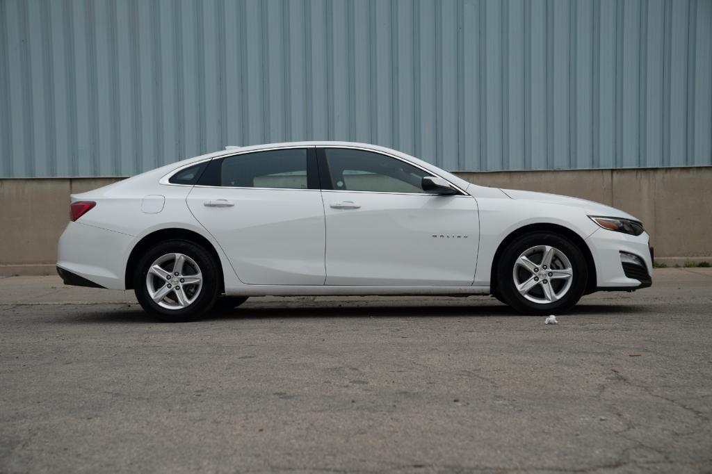 used 2023 Chevrolet Malibu car, priced at $13,995
