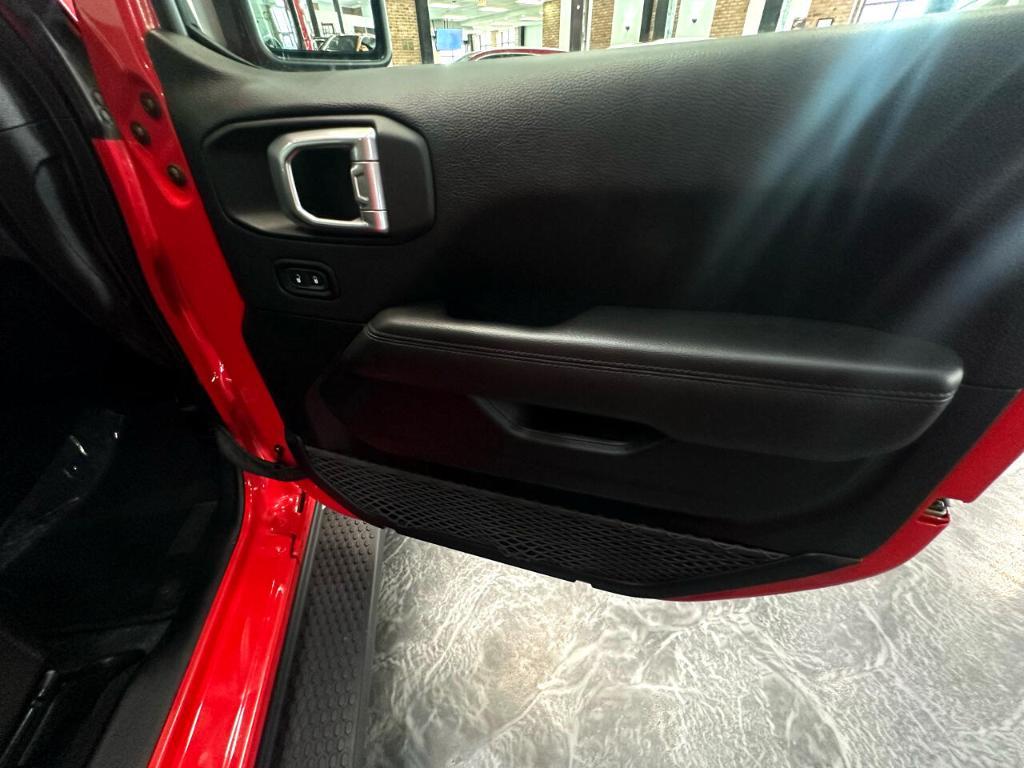 used 2021 Jeep Wrangler Unlimited car, priced at $31,995