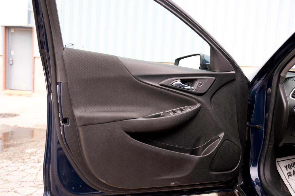 used 2022 Chevrolet Malibu car, priced at $14,995