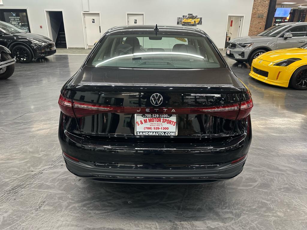 used 2025 Volkswagen Jetta car