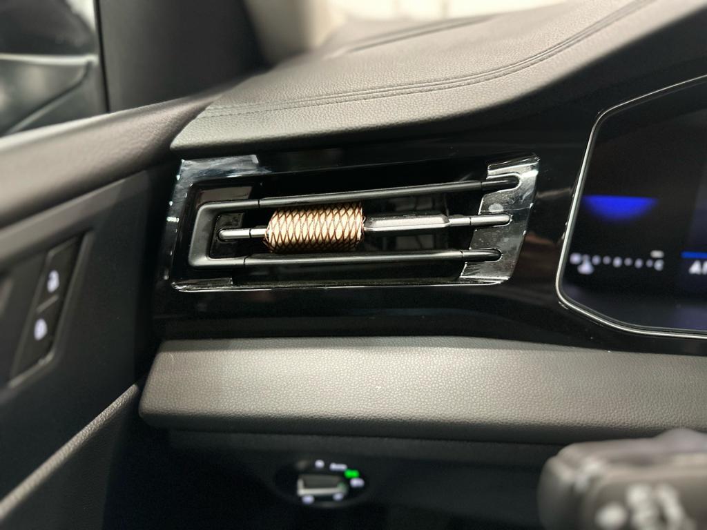 used 2025 Volkswagen Jetta car